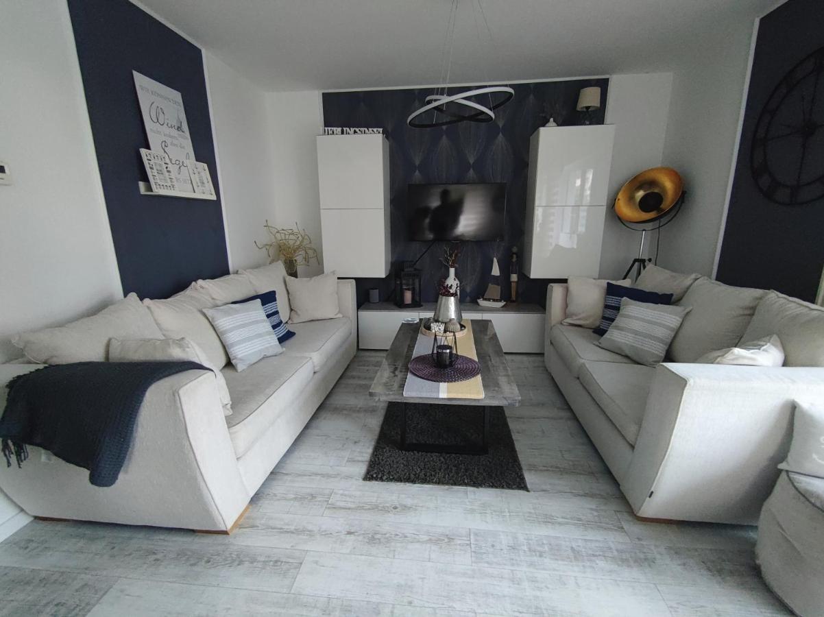 Ferienhaus Ostseeblick Ruegen 萨斯尼茨 外观 照片