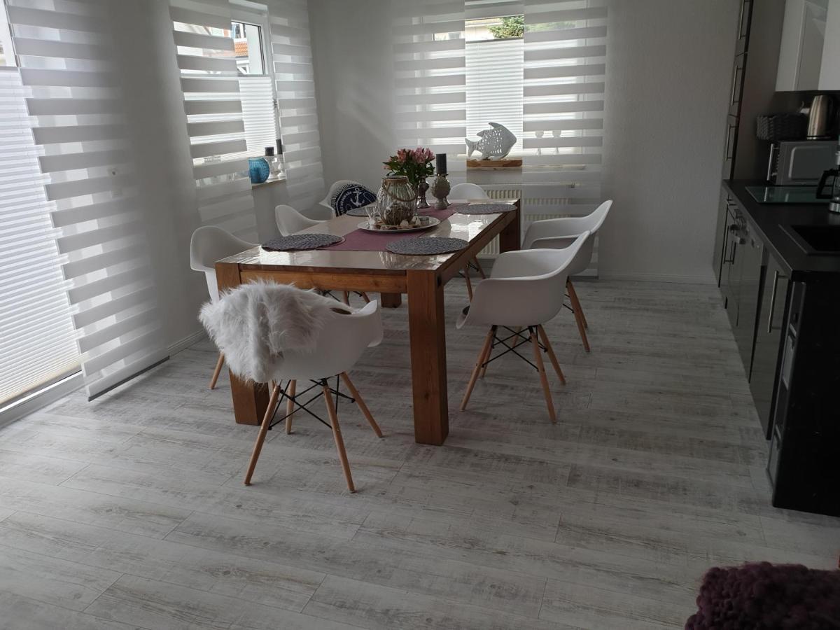 Ferienhaus Ostseeblick Ruegen 萨斯尼茨 外观 照片