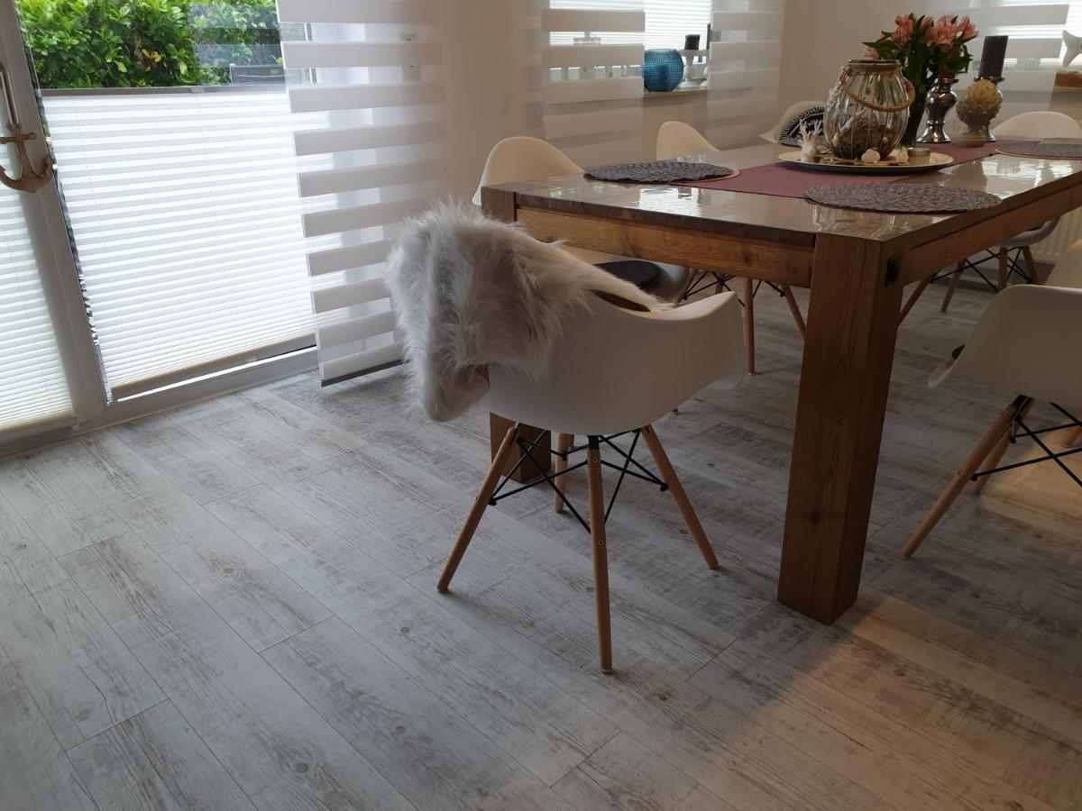 Ferienhaus Ostseeblick Ruegen 萨斯尼茨 外观 照片