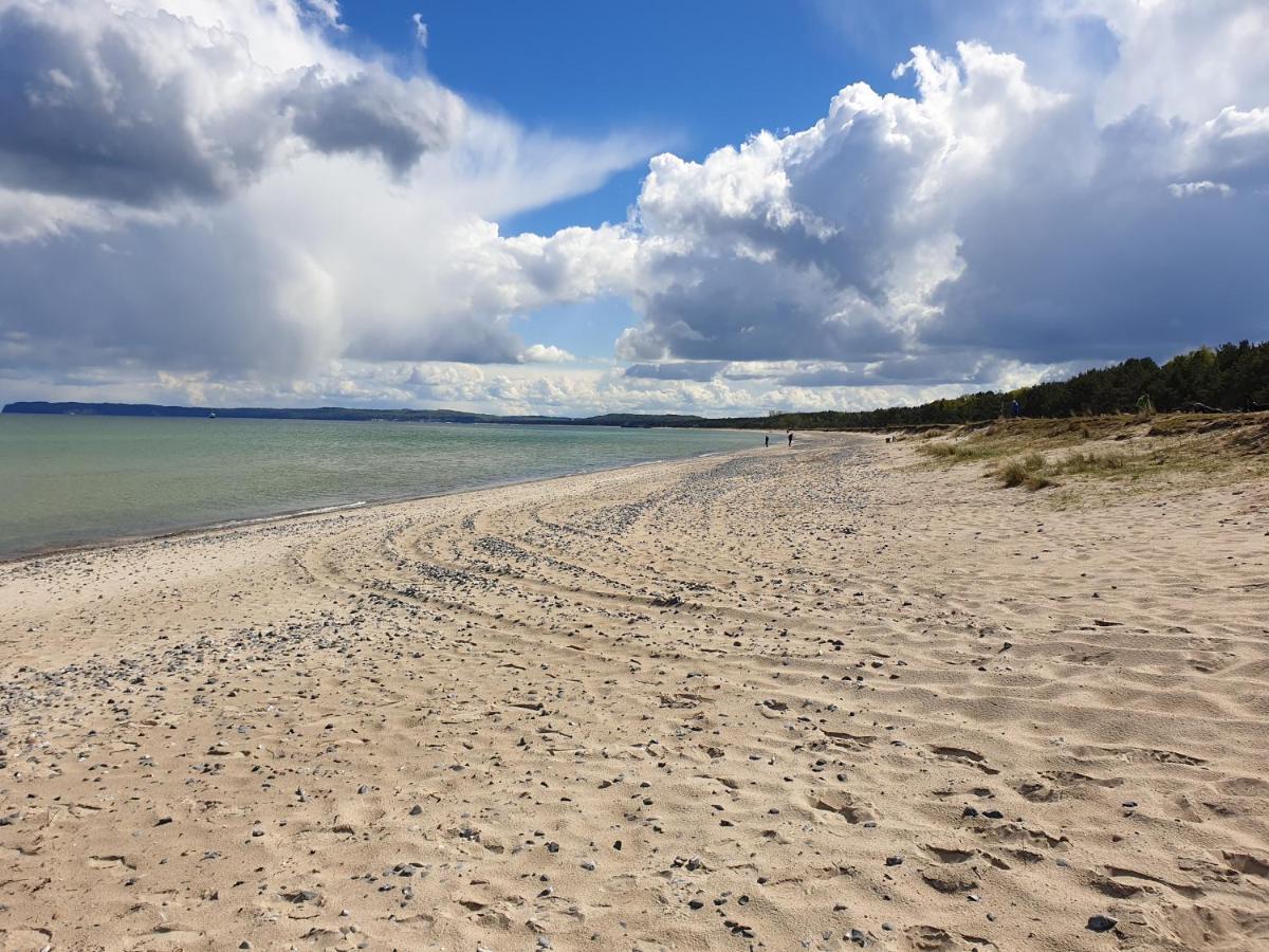 Ferienhaus Ostseeblick Ruegen 萨斯尼茨 外观 照片