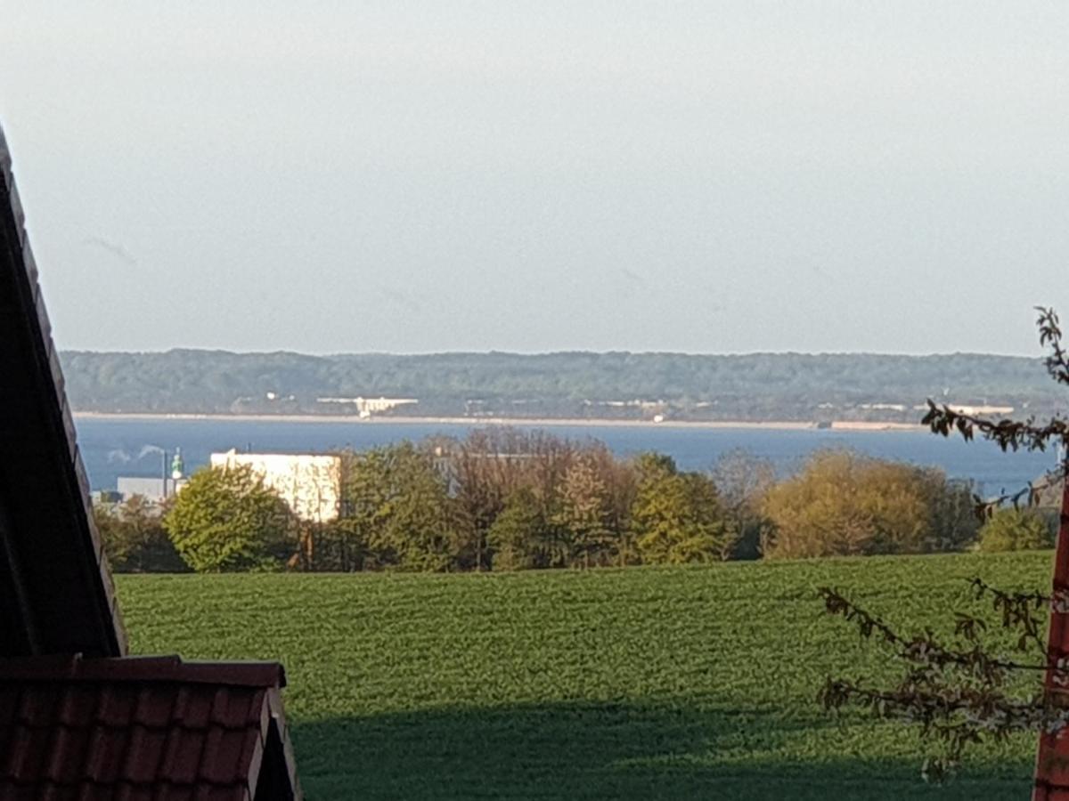 Ferienhaus Ostseeblick Ruegen 萨斯尼茨 外观 照片